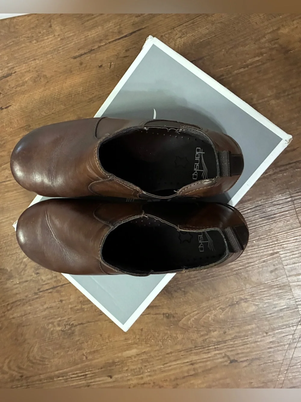 Dansko Size 41 Brown Leather Slip-On Clog Shoes - Picture 4 of 6